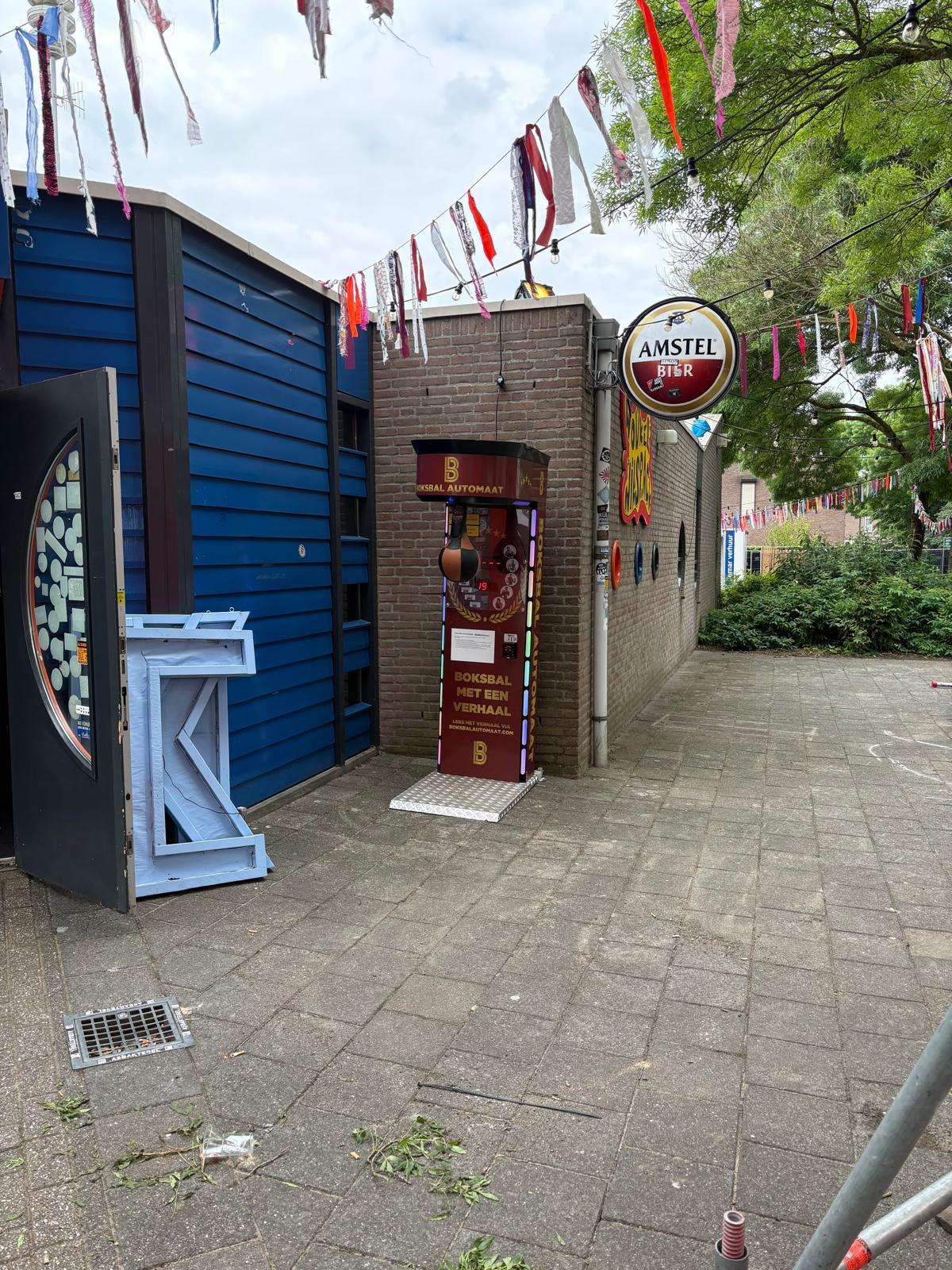 BoksbalAutomaat bij OJC Niks in Horst tijdens Nikspack